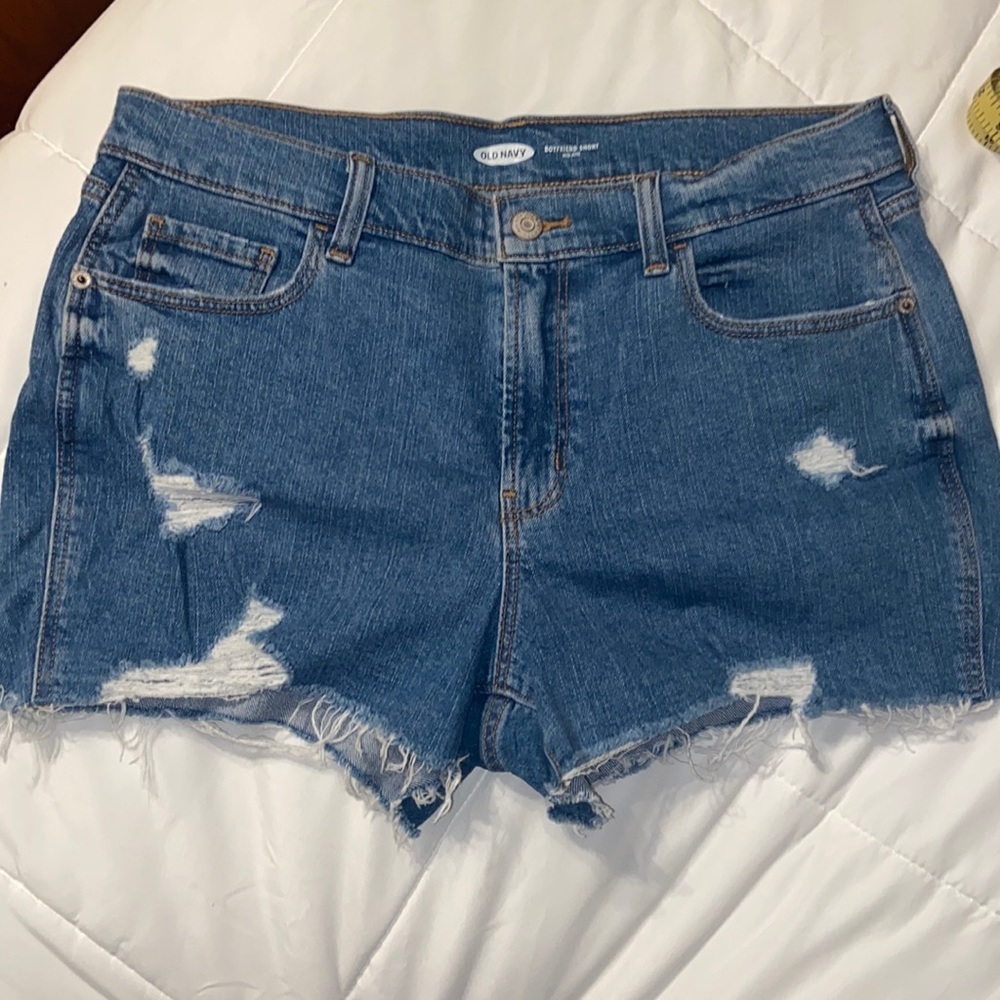 ✨Old Navy Boyfriend Shorts